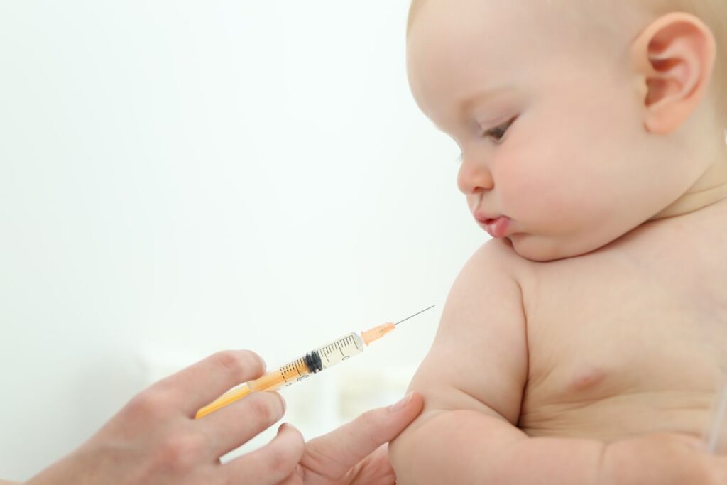 szczepienie małych dzieci