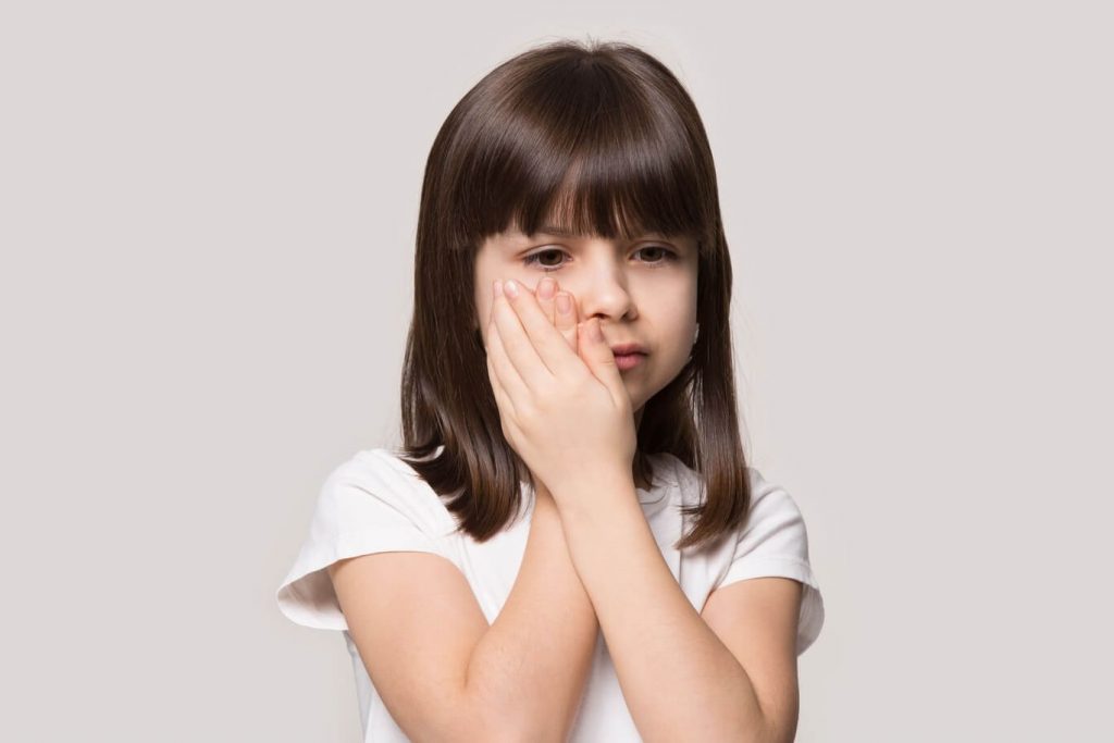 Ból zęba u dziecka – jak pomóc maluchowi